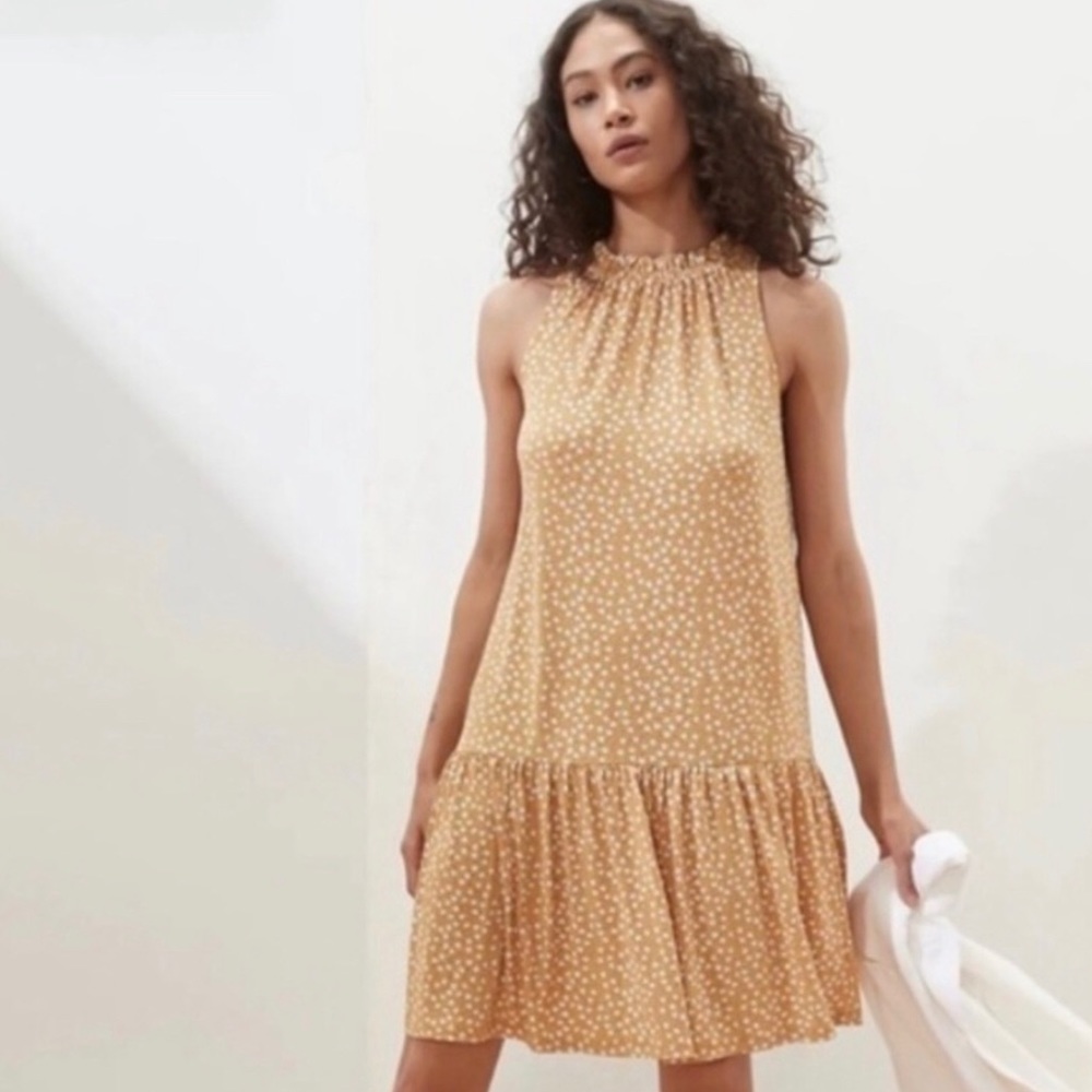 Halter Dress ✨NWT✨